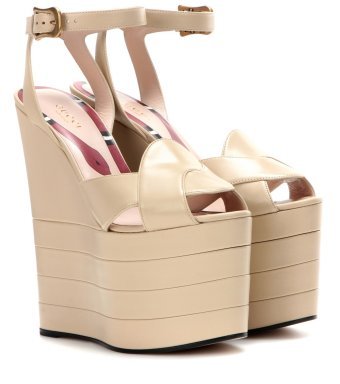 Gucci Leather platform sandals Beige