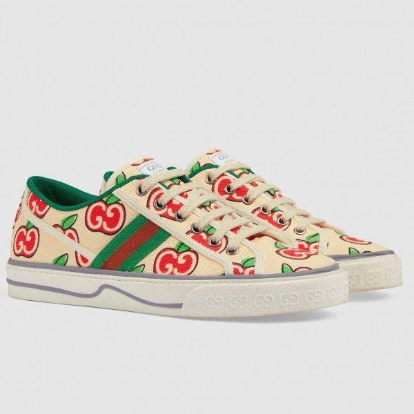 Women Tennis 1977 Apple Print Sneakers