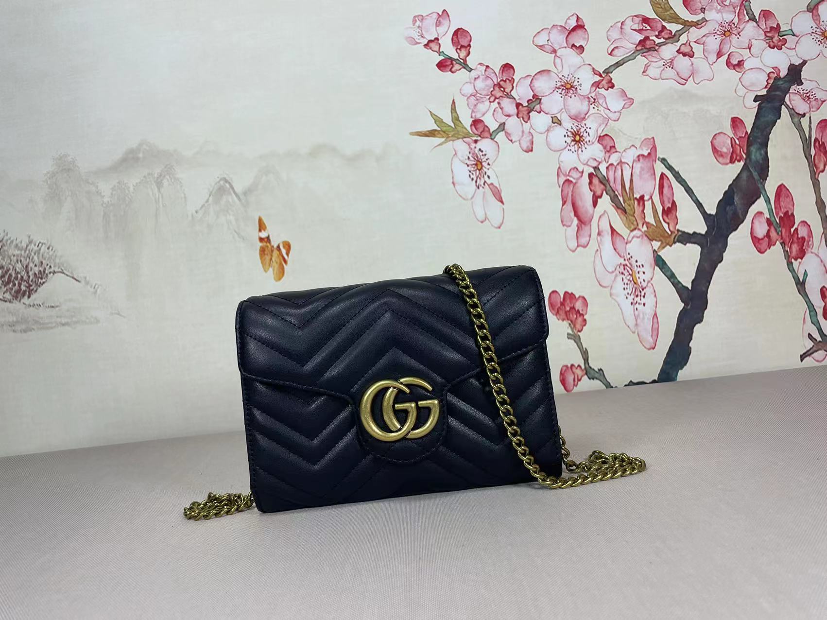 GG 474575 Marmont Woc Mini Chain Bag