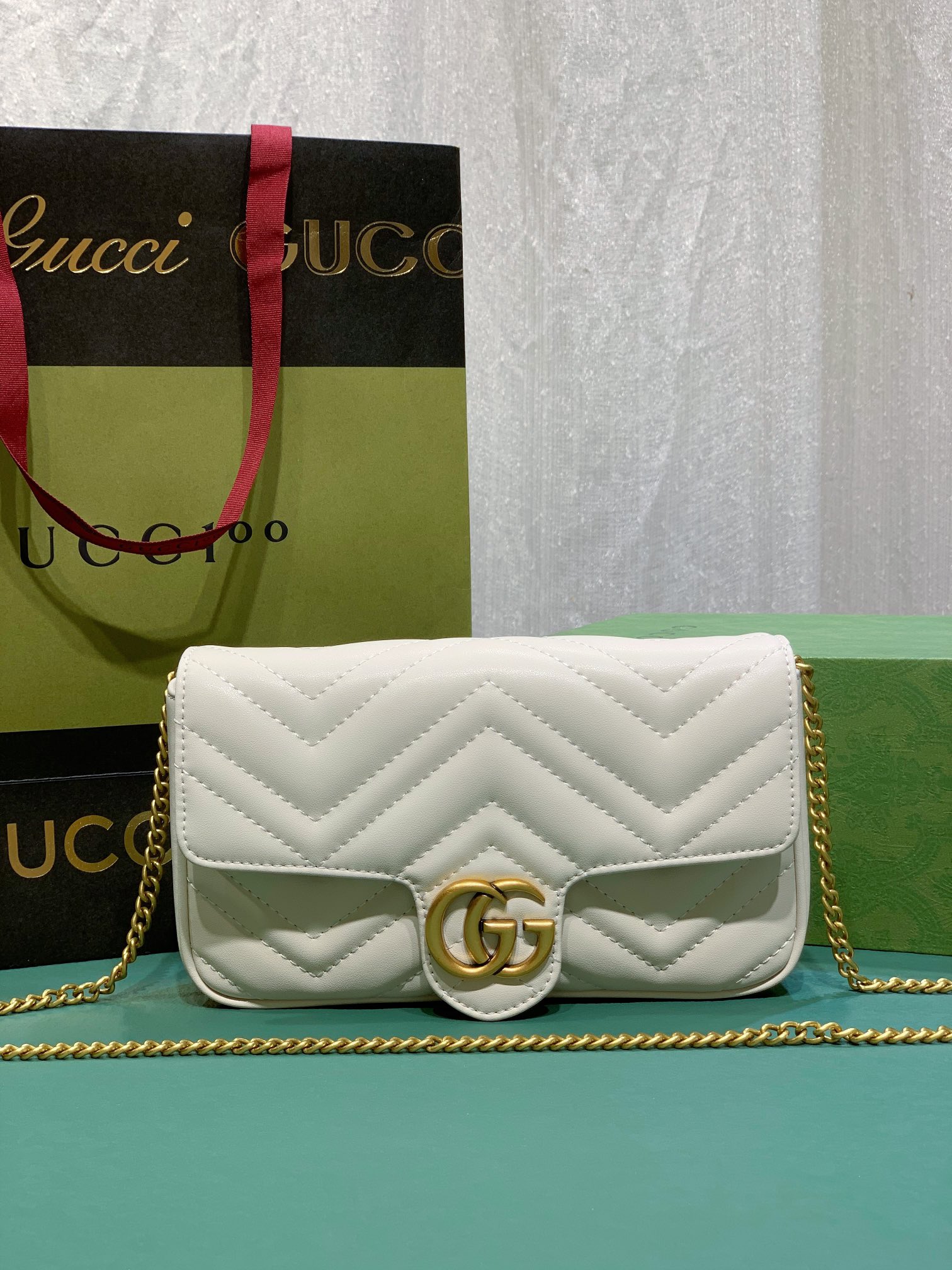 GG 751526 Marmont Chain Bag White