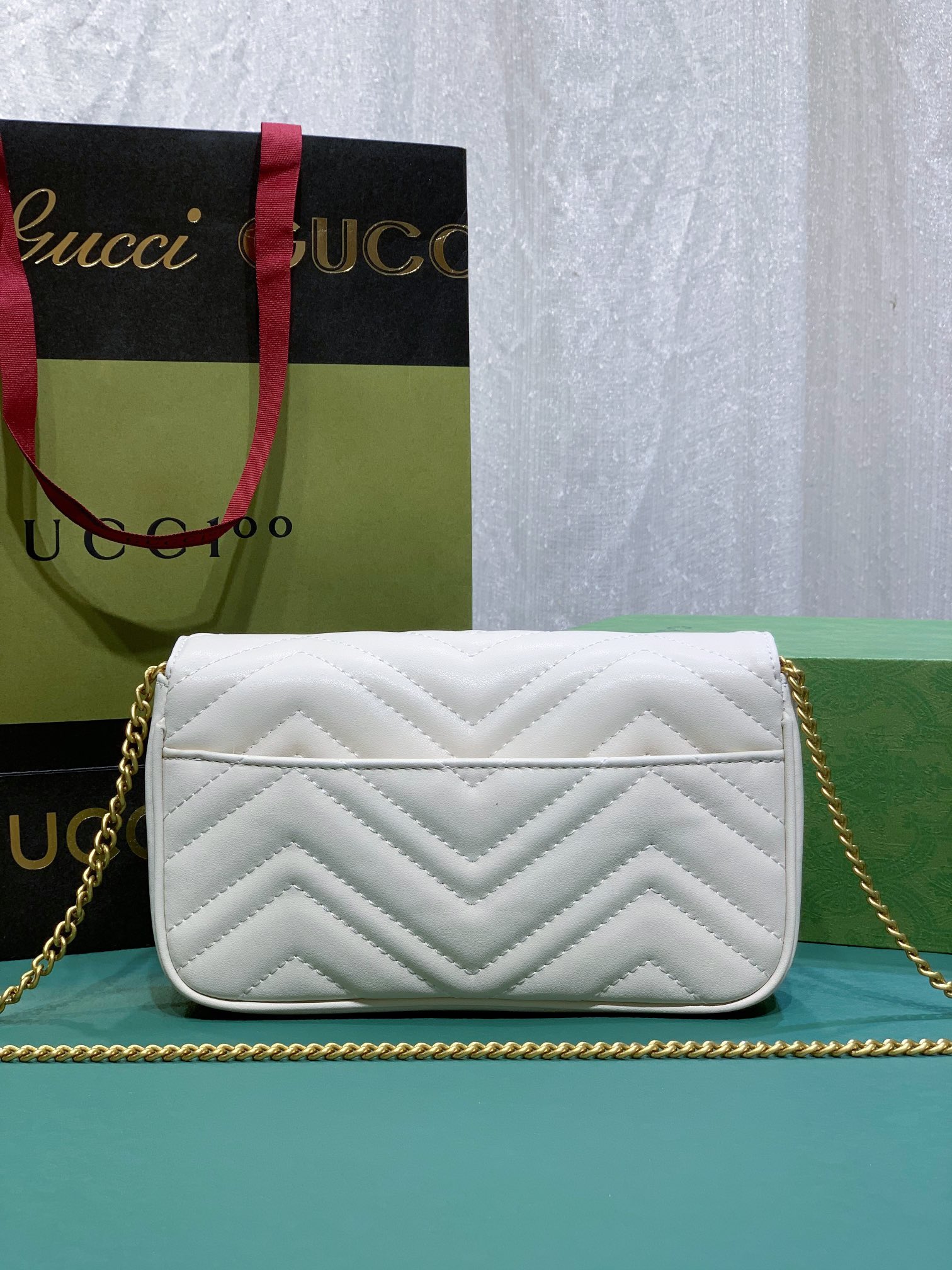 GG 751526 Marmont Chain Bag White